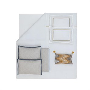 {{photo.Alt || photo.Description || 'Комплект постельного белья Queen Size (200x220 см) YATAS BEDDING "MAIA" EH69022'}}